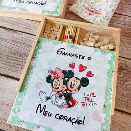 Caixa Personalizada com Quatro Jogos